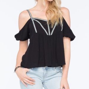 Full Tilt Top Cold Shoulder Black Flowy Medium